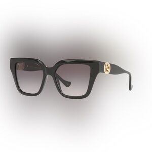 Gucci Sunglasses. black frame. New with case and cloth bag.